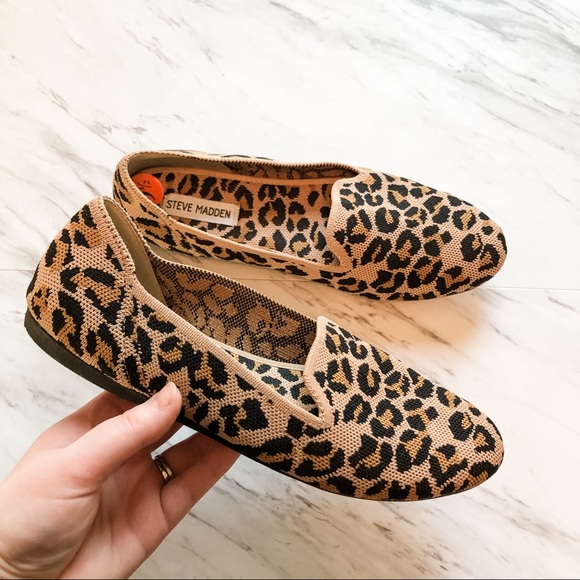 Steve Madden Sabin Knit Leopard Print 